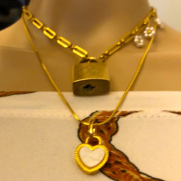 Repurposed Aunthentic Louis Vuitton padlock with New Stainless steel necklace. - Picture 3 of 6